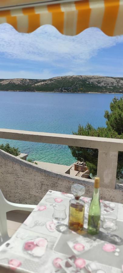 Sea Breeze Apartments With Private Beach And Boat Anchorage Стара Новаля Екстер'єр фото